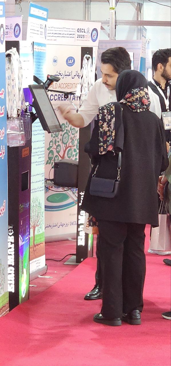 photo_5861649122677868820_y